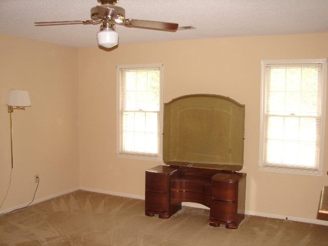 209 Old Forest Road Easley, SC 29640 - Photo 11 of 19