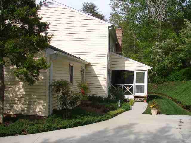 209 Old Forest Road Easley, SC 29640 - Photo 16 of 19