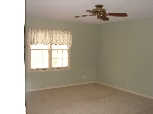 209 Old Forest Road Easley, SC 29640 - Photo 10 of 19
