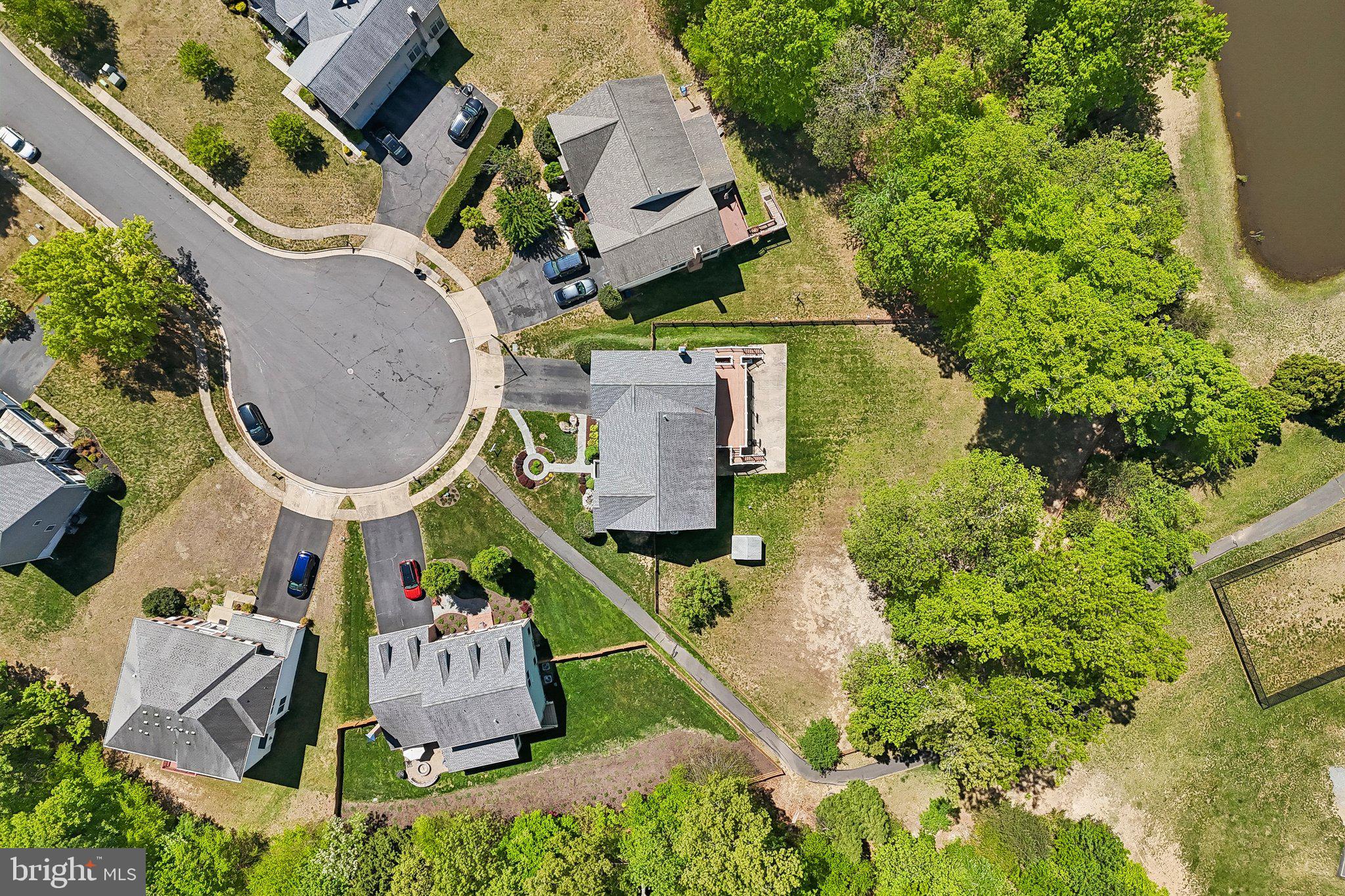 3519 Katrina Court Triangle, VA 22172 - Photo 85 of 101 an aerial view of a house with swimming pool and garden view