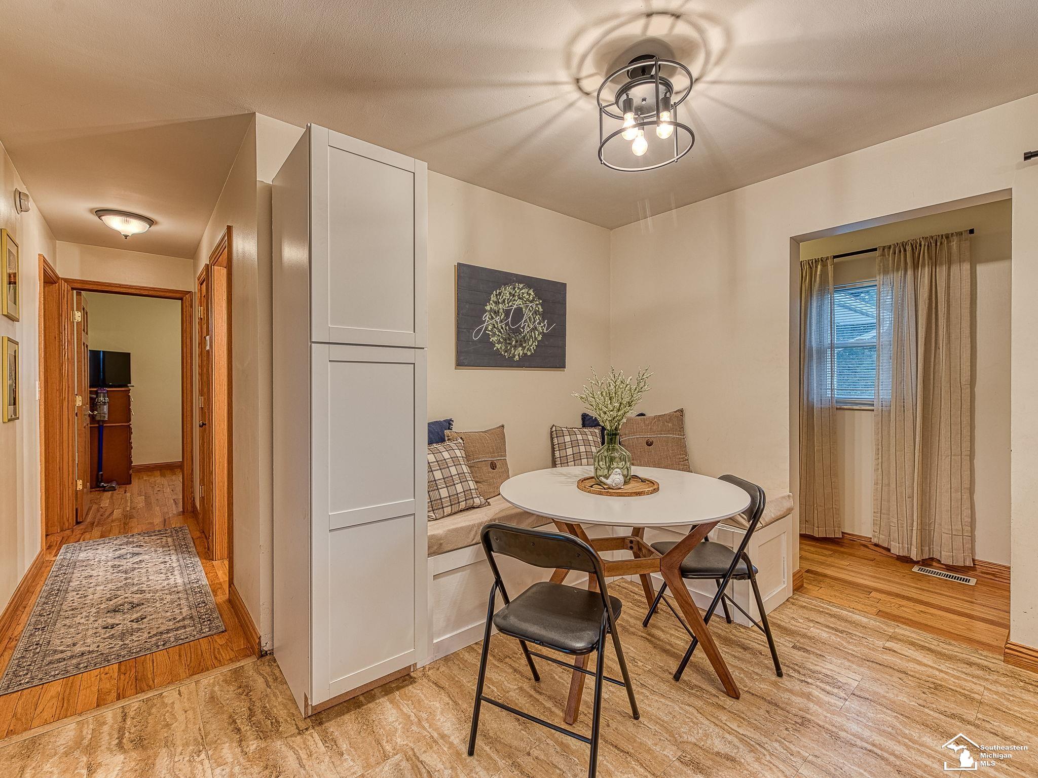 2020 Sheick Road Monroe, MI 48162 - Photo 7 of 34 Gallery Image 7
