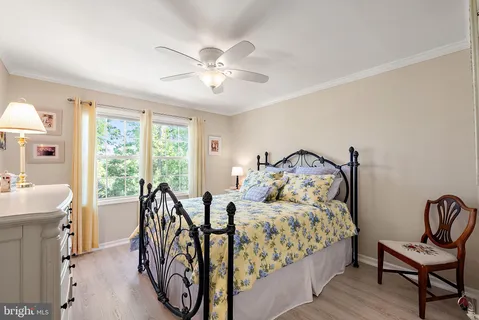 a view of walk in closet