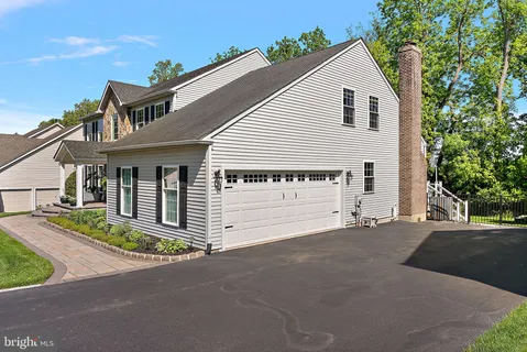 $769,900 | 40 Silverwood Boulevard, Newark, DE 19711