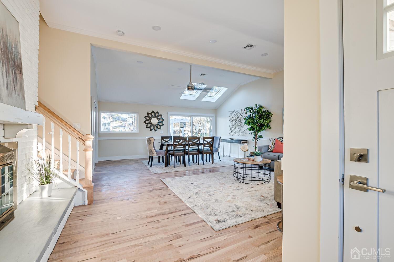 12 Utica Road Edison, NJ 08820 - Photo 4 of 52