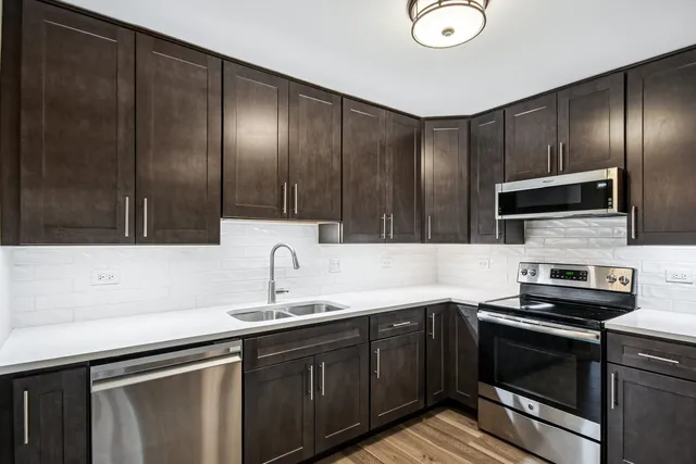 $149,900 | 15728 Terrace Drive, Unit RO1, Oak Forest, IL 60452