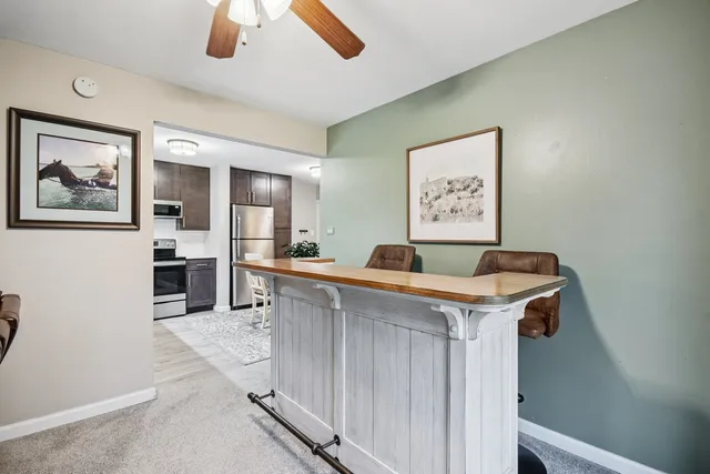 $149,900 | 15728 Terrace Drive, Unit RO1, Oak Forest, IL 60452