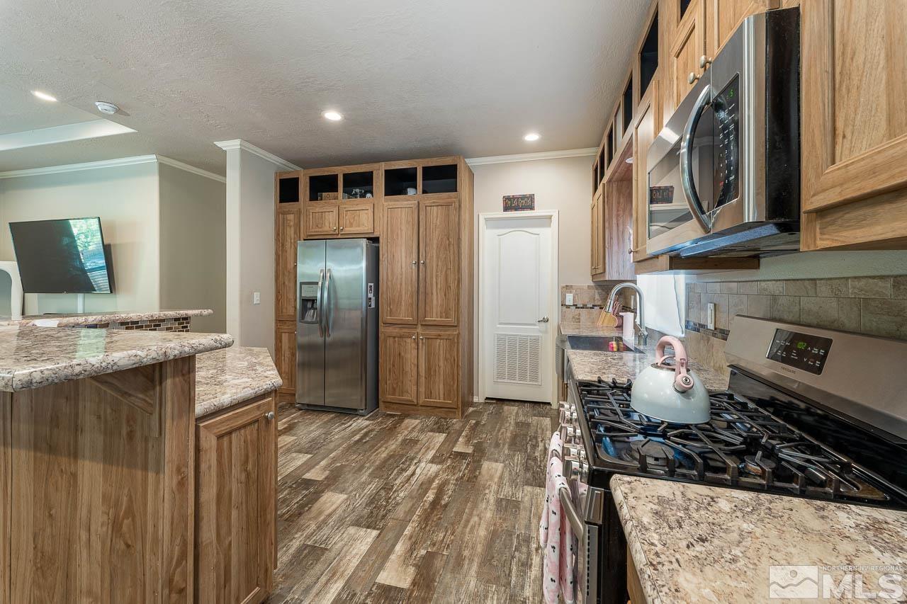 275 Magnolia Way Reno, NV 89506 - Photo 9 of 30 Photo 9