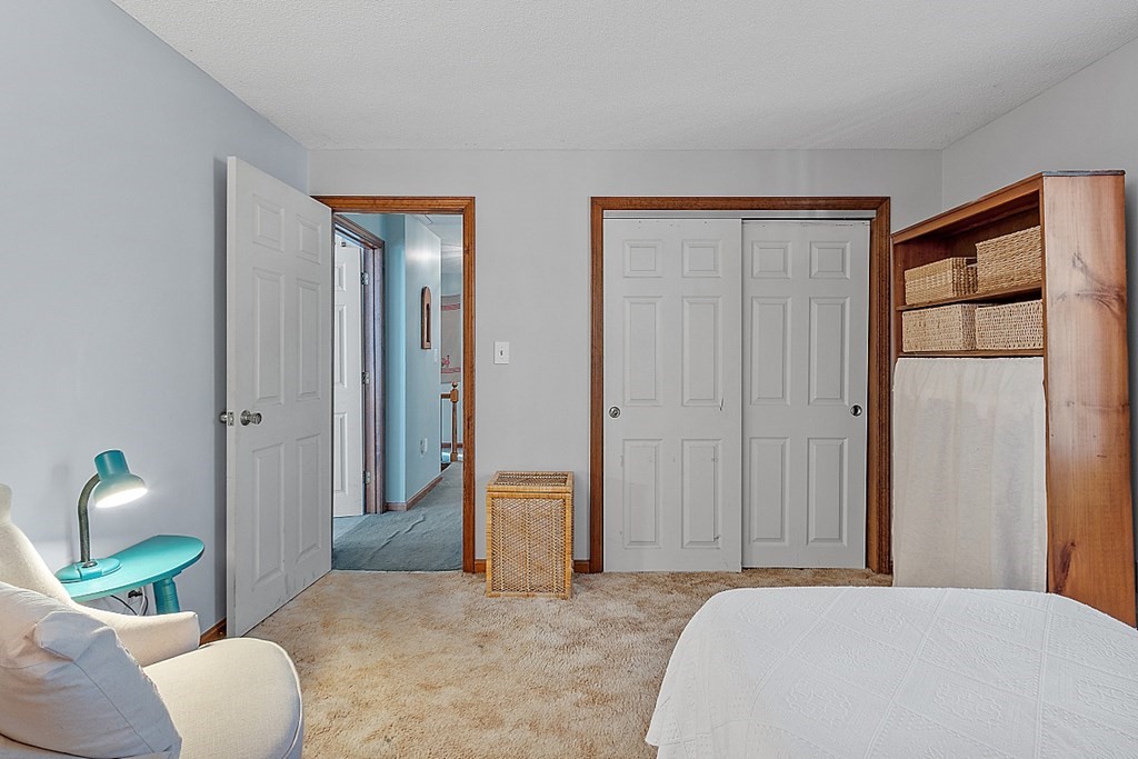 37 Freeman Road Chelmsford, MA 01824 - Photo 20 of 33