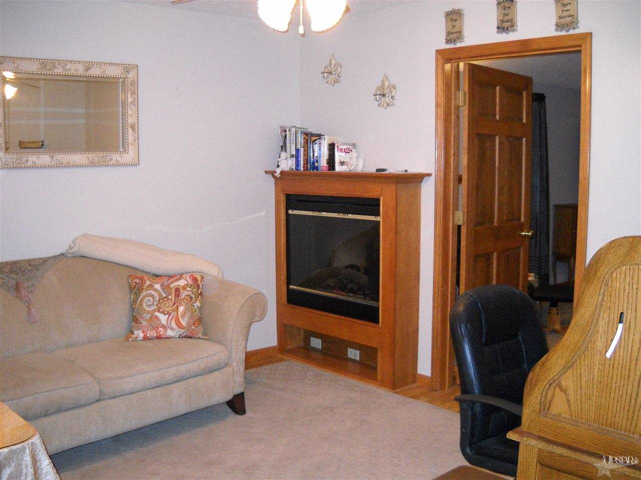 2335 Broken Oak Road Fort Wayne, IN 46818 - Photo 12 of 30