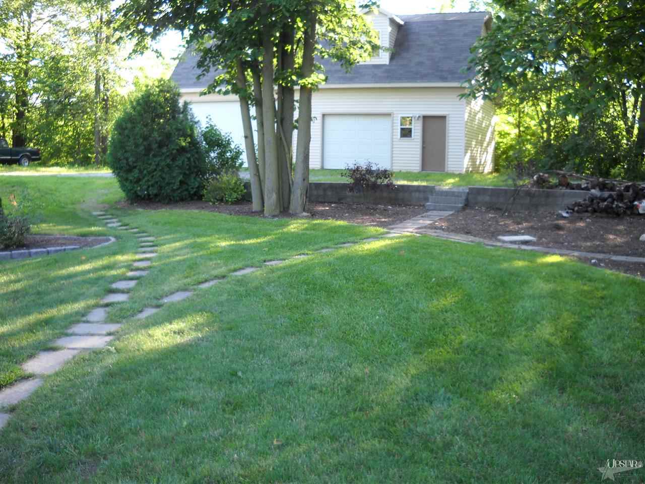 2335 Broken Oak Road Fort Wayne, IN 46818 - Photo 8 of 30
