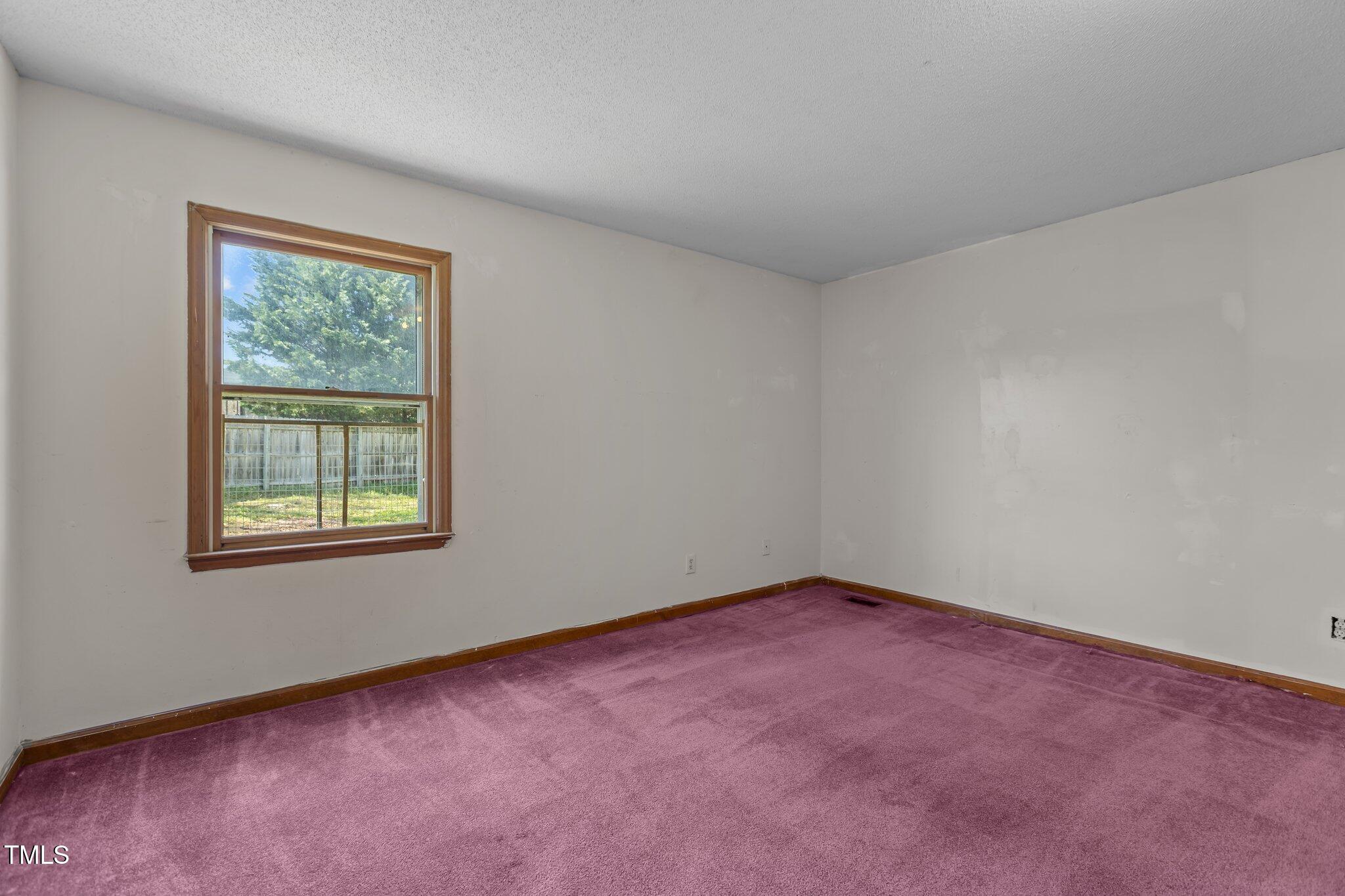 5437 Grasshopper Road Raleigh, NC 27610 - Photo 16 of 50 22-web-or-mls-2N6A0056