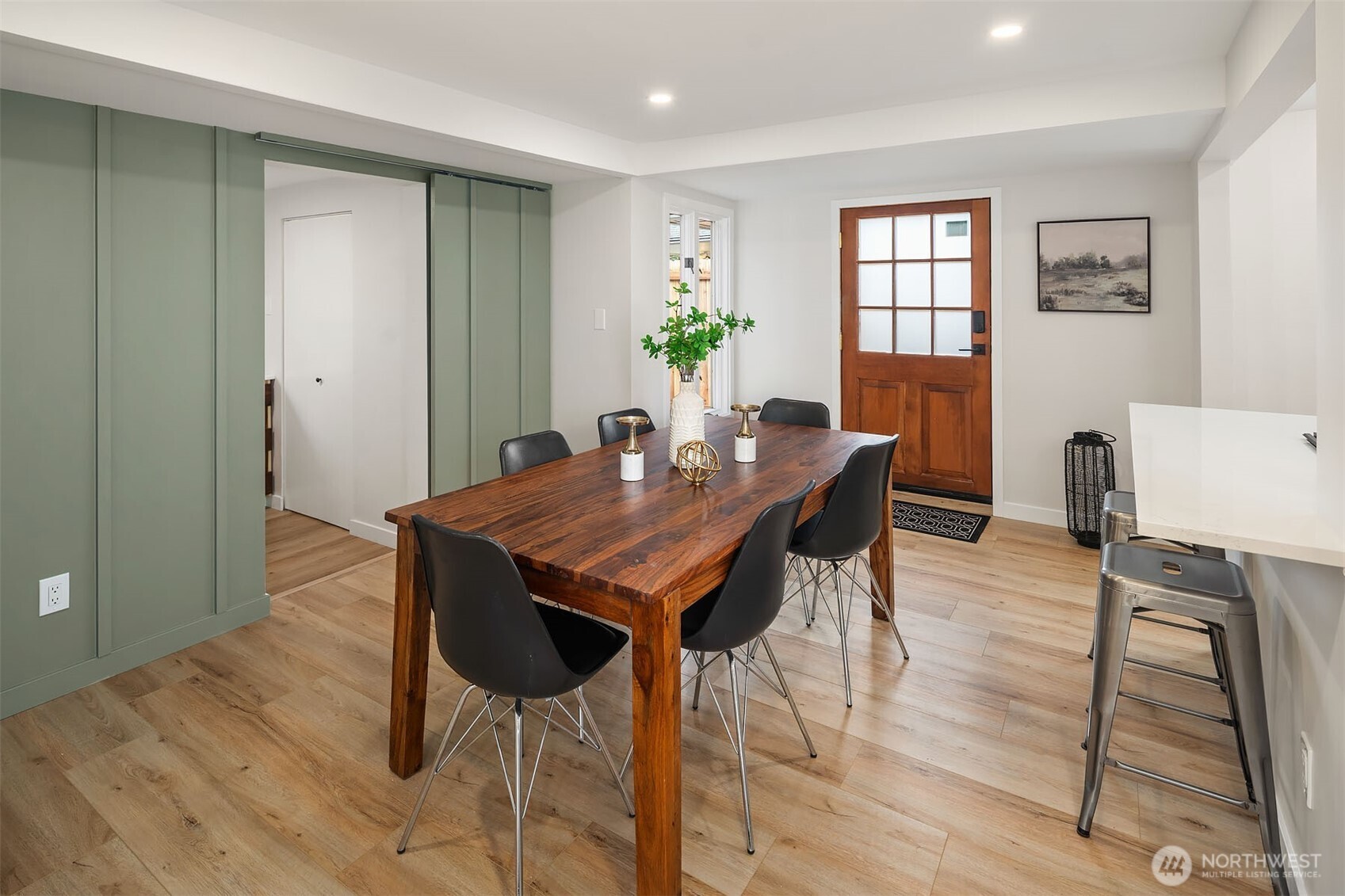 13002 6th Avenue Northwest Seattle, WA 98177 - Photo 13 of 38
