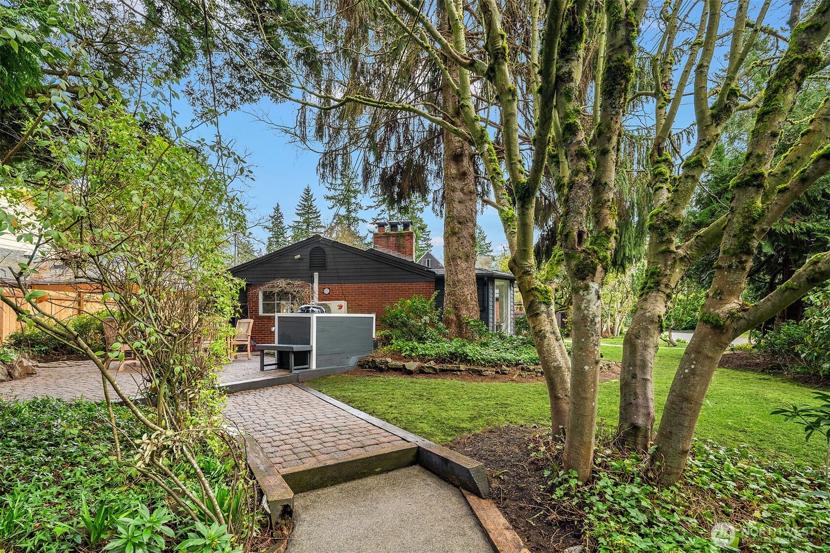 13002 6th Avenue Northwest Seattle, WA 98177 - Photo 28 of 38