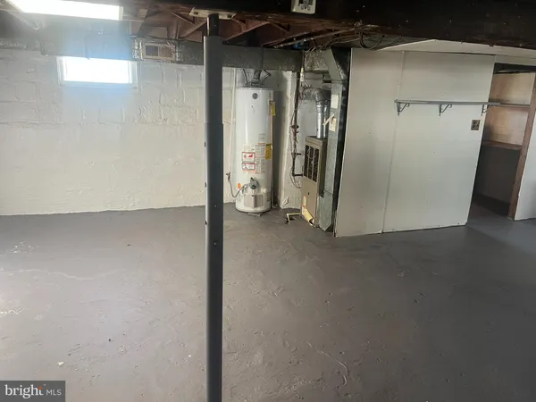 a view of a storage & utility room