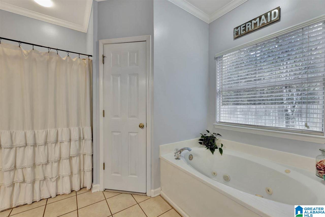 162 Gardenside Drive Alabaster, AL 35007 - Photo 12 of 21