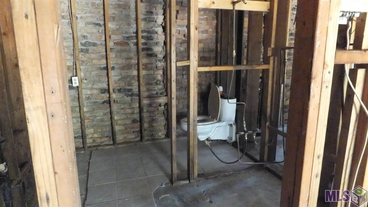 14016 Gary Babin Road St. Amant, LA 70774 - Photo 14 of 14 MASTER BATH