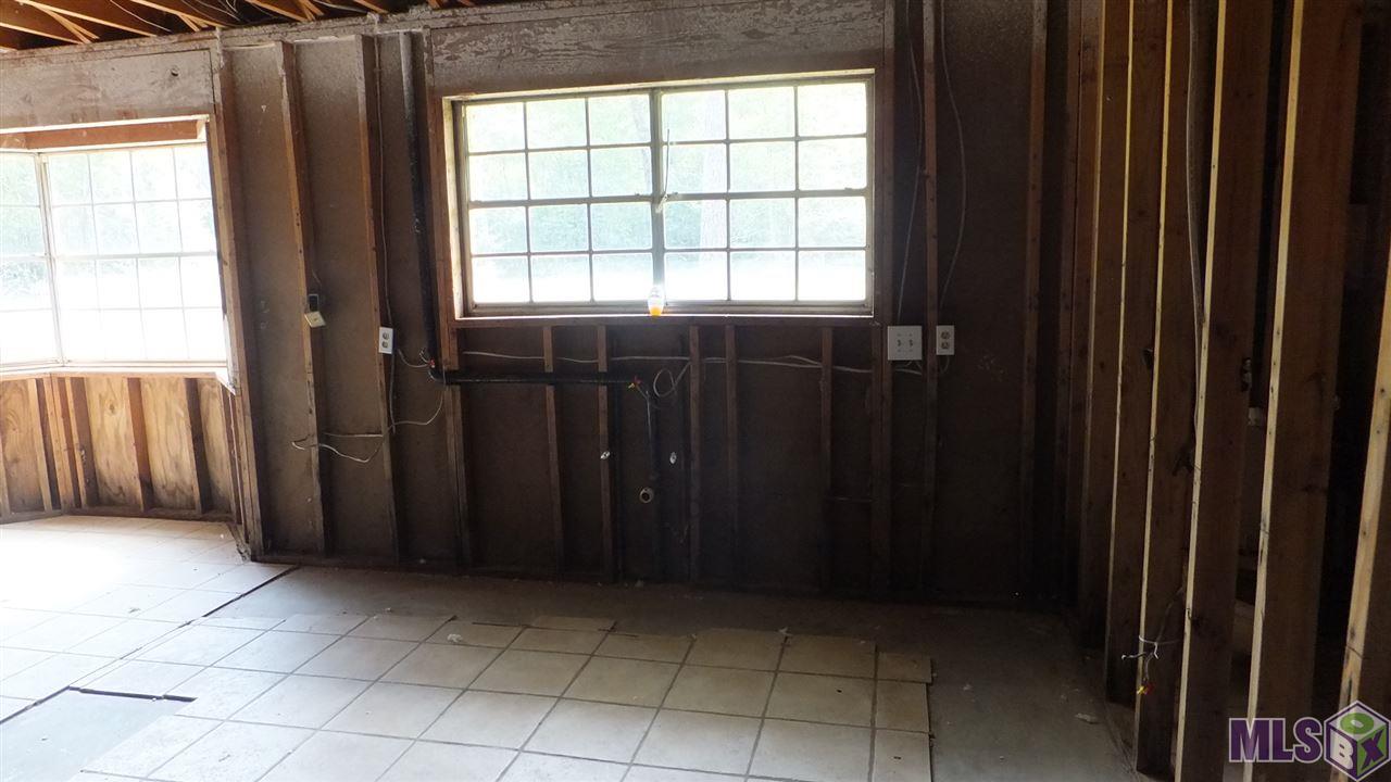 14016 Gary Babin Road St. Amant, LA 70774 - Photo 3 of 14 KITCHEN
