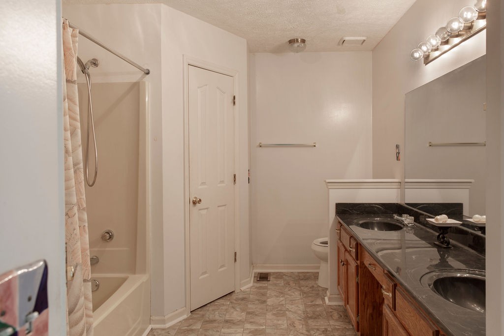 3232 Valley Bend Road Murfreesboro, TN 37129 - Photo 10 of 21 Gallery Image 10