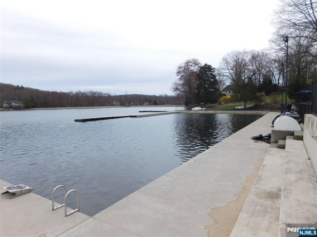 12 Ledgewood Terrace Butler, NJ 07405 - Photo 29 of 34 a view of a lake with a mountain view