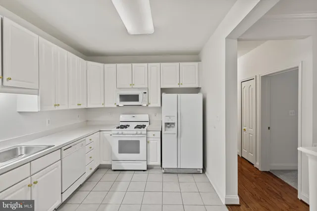 $360,000 | 2115 Ganton Green, Unit G107, Woodstock, MD 21163