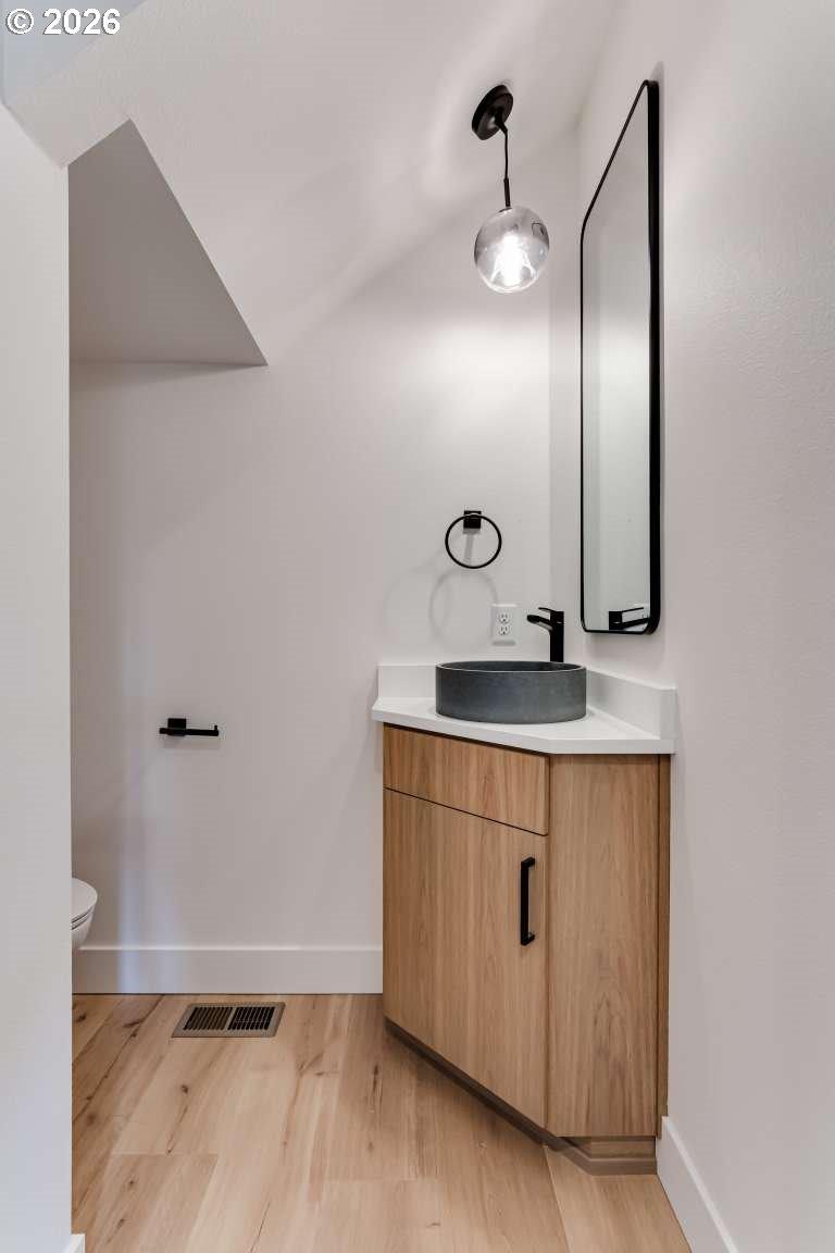 2624 Gilham Road Eugene, OR 97408 - Photo 14 of 33 Gallery Image 14