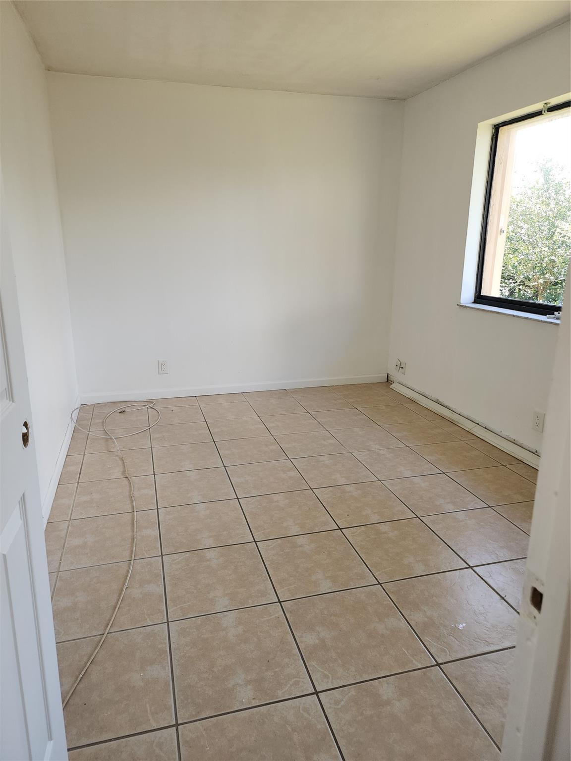 390 Racquet Club Road, Unit 204 Weston, FL 33326 - Photo 9 of 9 Photo 9