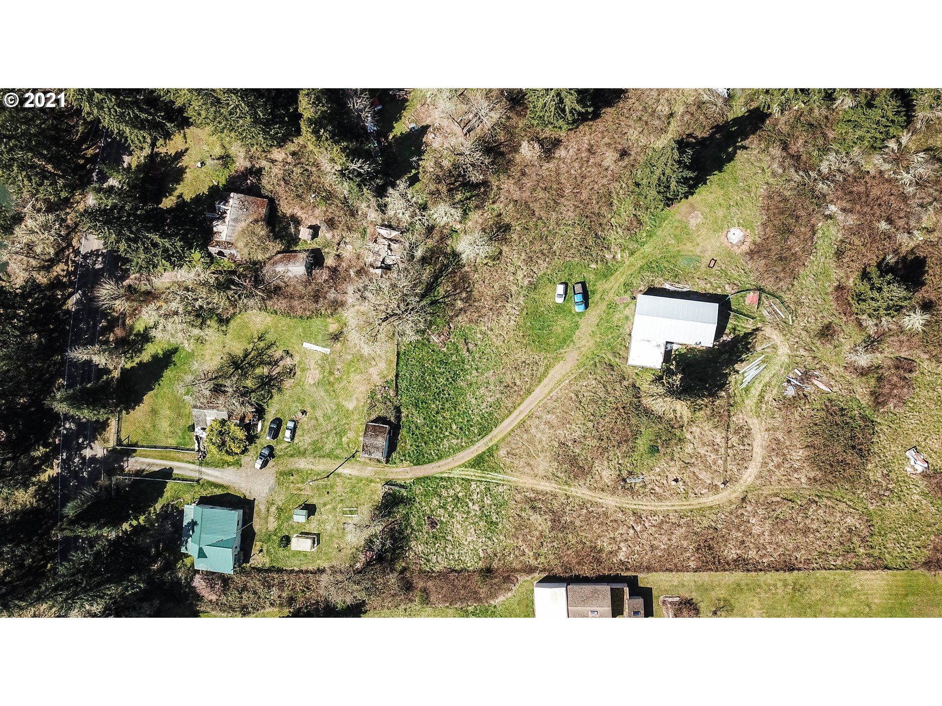 37953 Row River Road Dorena, OR 97434 - Photo 13 of 31