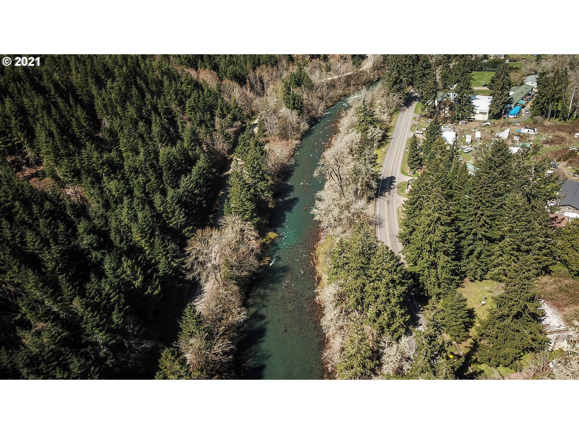37953 Row River Road Dorena, OR 97434 - Photo 14 of 31