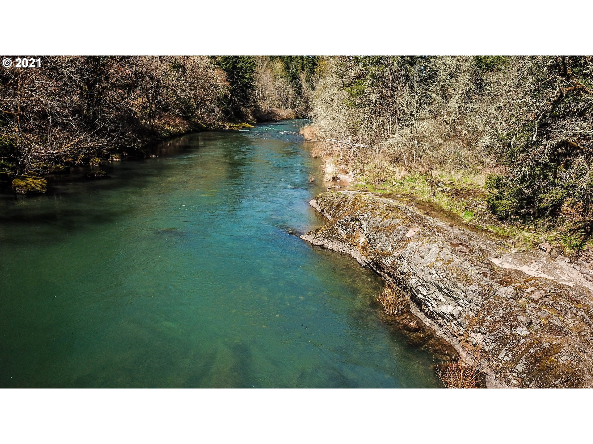 37953 Row River Road Dorena, OR 97434 - Photo 15 of 31
