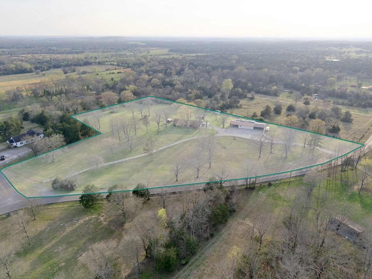 3242 Holly Grove Road Lascassas, TN 37085 - Photo 3 of 49