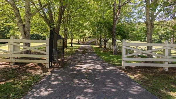 $1,277,713 | 1044 Hutchings Mountain Road, Rockmart, GA 30153