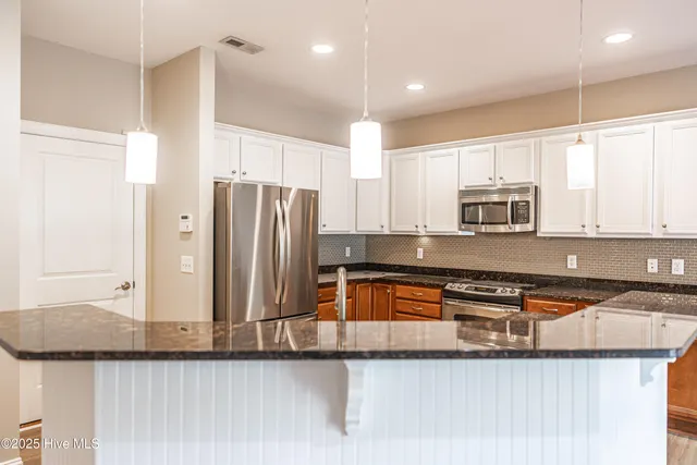 $1,800 | 25 Elk Ridge Lane, Southern Pines, NC 28387