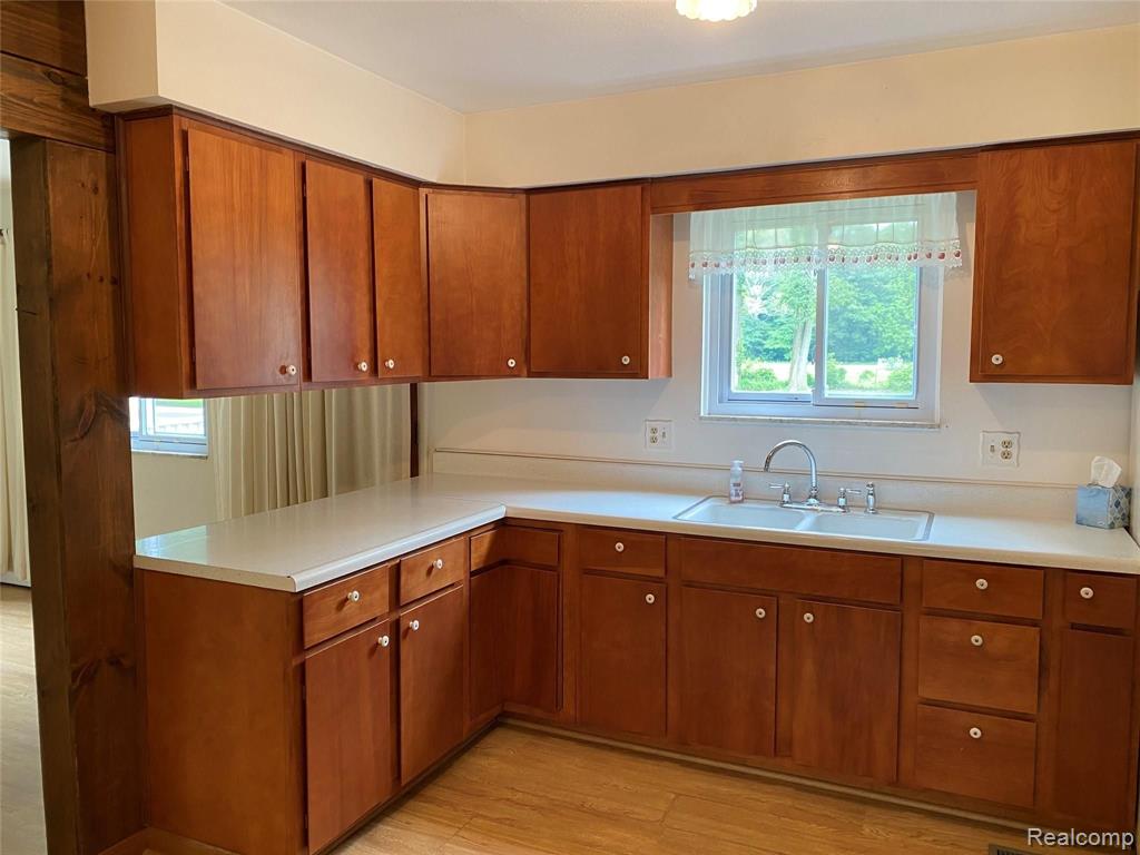 44780 Bemis Road Belleville, MI 48111 - Photo 16 of 55
