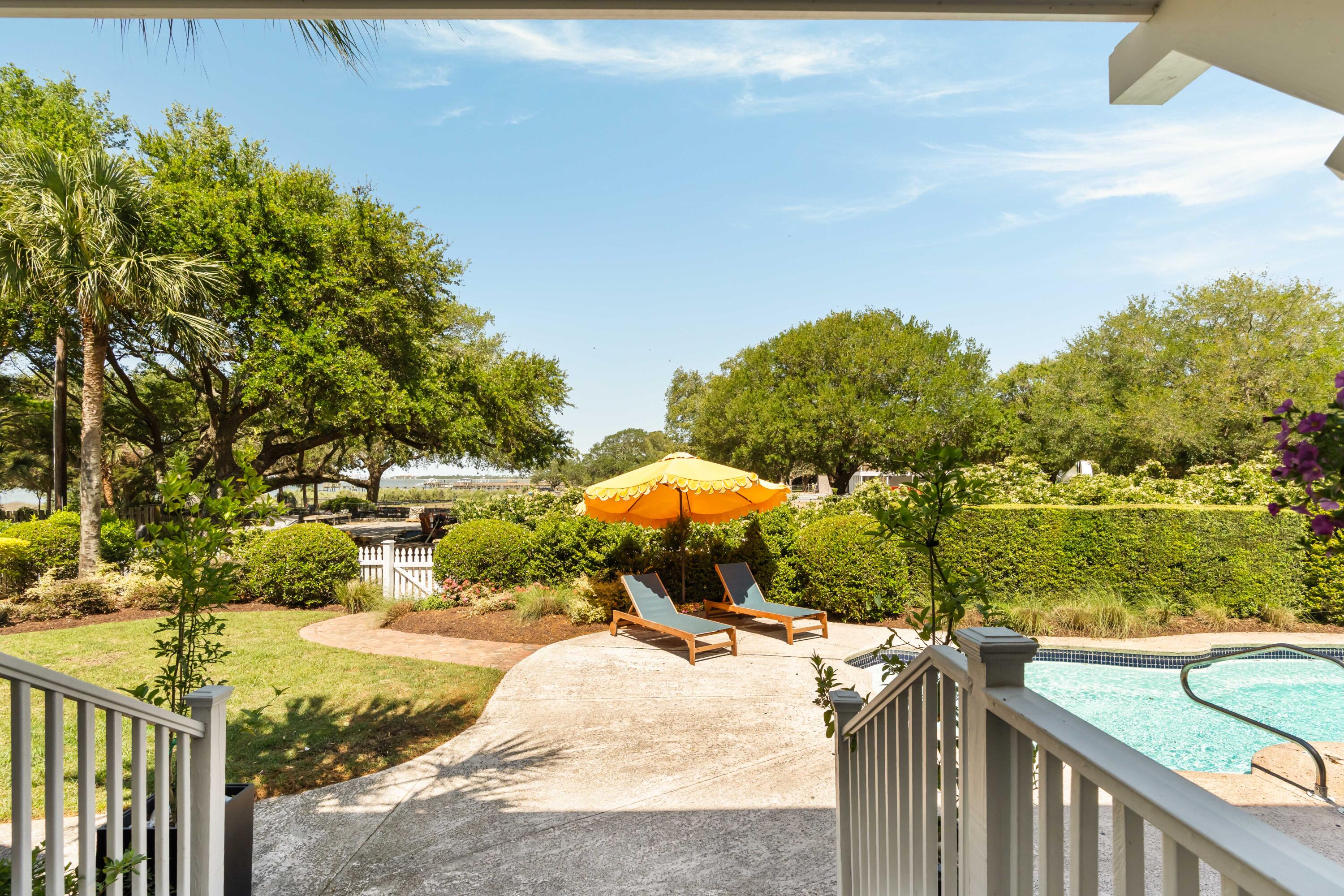 2 Pierates Cruz Mount Pleasant, SC 29464 - Photo 50 of 64 105