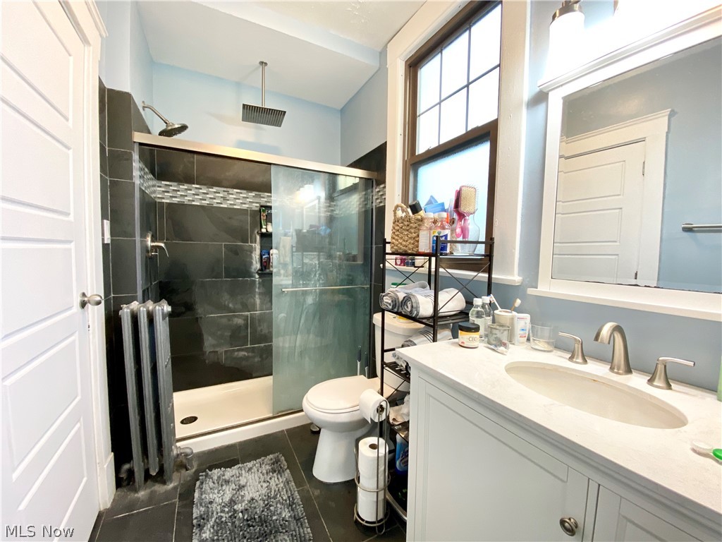 14298 Superior Road Cleveland, OH 44118 - Photo 9 of 35