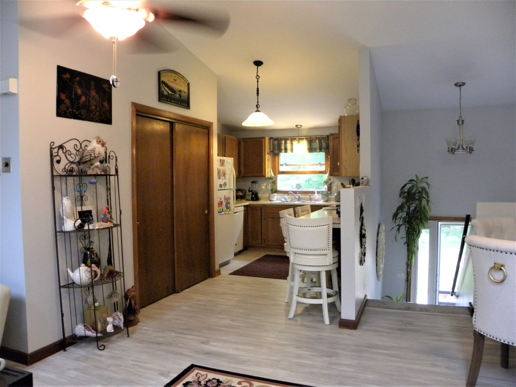 170 Morse Road, Unit 170 Manchester, NH 03104 - Photo 14 of 36 Gallery Image 14