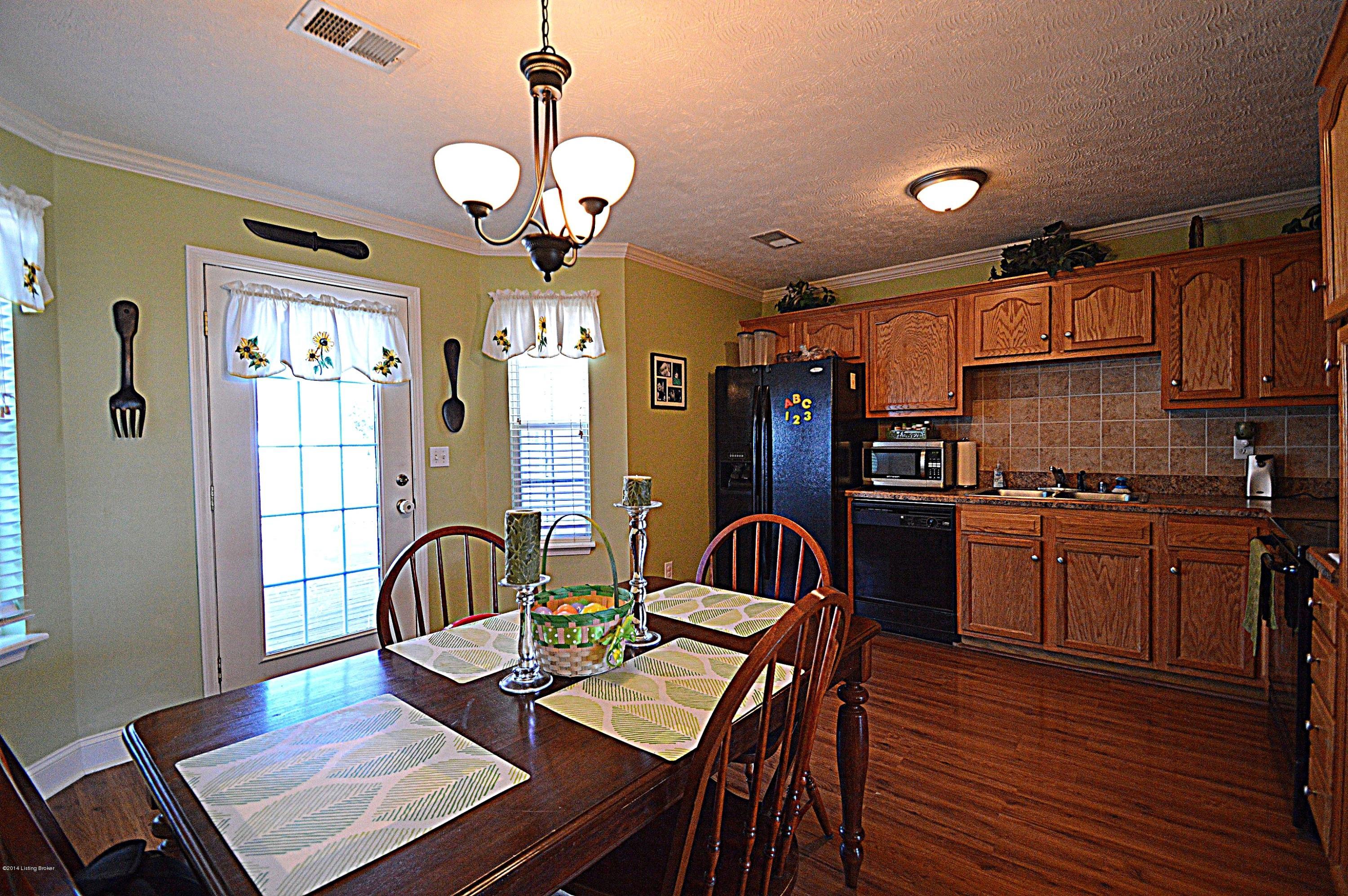 185 Madison Rae Boulevard Shepherdsville, KY 40165 - Photo 14 of 40 DSC_0124