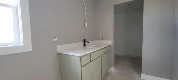 $575,000 | 7920 Loralyn Court, Unit 34, Caledonia, MI 49316