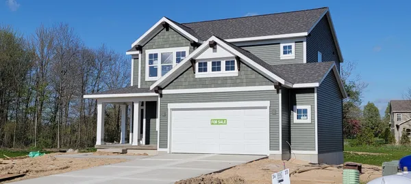 $575,000 | 7920 Loralyn Court, Unit 34, Caledonia, MI 49316