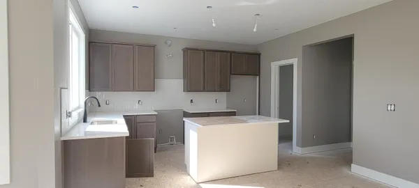 $575,000 | 7920 Loralyn Court, Unit 34, Caledonia, MI 49316