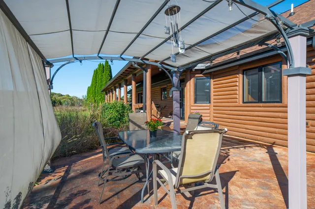 $620,000 | 231 Scenic Road, Richfield, WI 53017