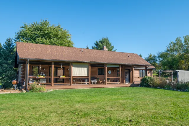 $620,000 | 231 Scenic Road, Richfield, WI 53017