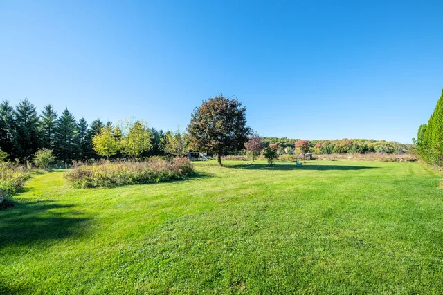 $605,000 | 231 Scenic Road, Richfield, WI 53017