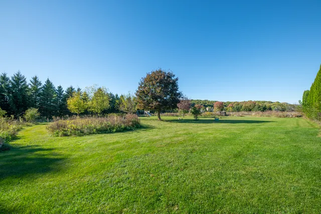 $620,000 | 231 Scenic Road, Richfield, WI 53017