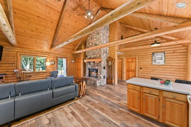 $620,000 | 231 Scenic Road, Richfield, WI 53017