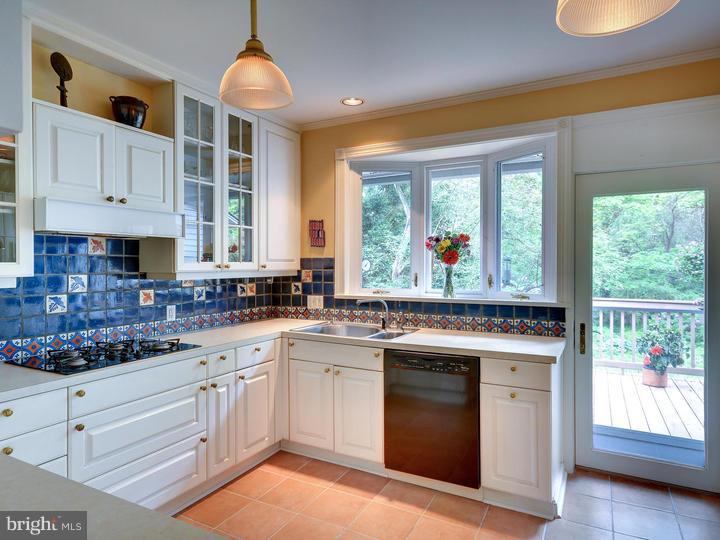 308 Berkeley Road Merion Station, PA 19066 - Photo 9 of 23 Kitchen