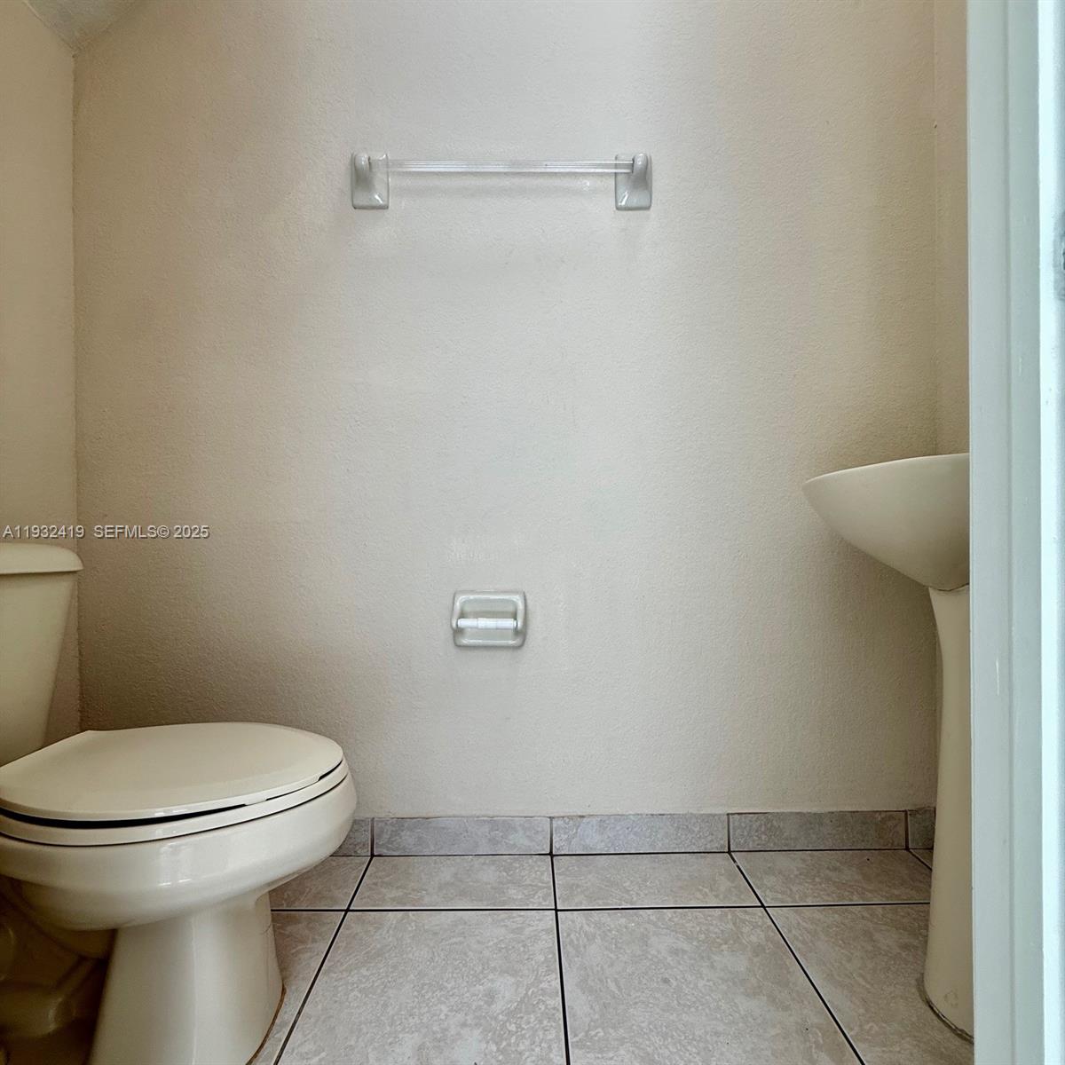 16660 Southwest 83rd Lane, Unit 16660 Miami, FL 33193 - Photo 12 of 28