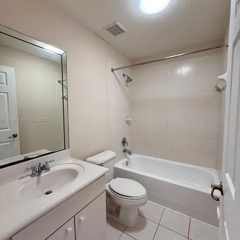 $3,200 | 16660 Southwest 83rd Lane, Unit 16660, Miami, FL 33193