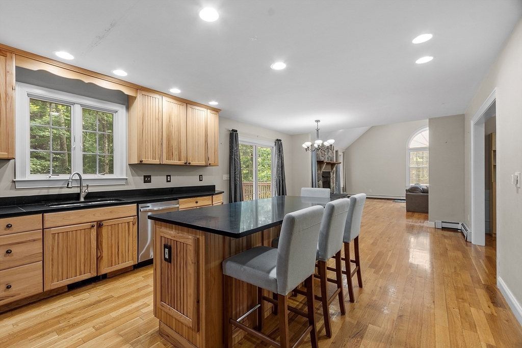 195 Hubbardston Road Princeton, MA 01541 - Photo 9 of 34 Gallery Image 9
