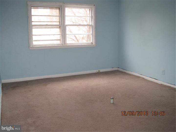 2765 East Country Club Road Philadelphia, PA 19131 - Photo 5 of 6 Gallery Image 5